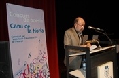 Marc Granell al Premi Camí de la Nòria - Maig literari Picanya 2001 P5253480