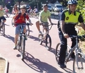 La Policía Local enseña educación vial en los colegios